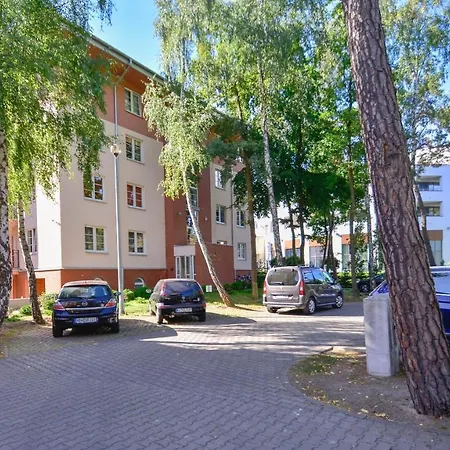 Na Wyspie - Park - Parking Apartment Swinemünde